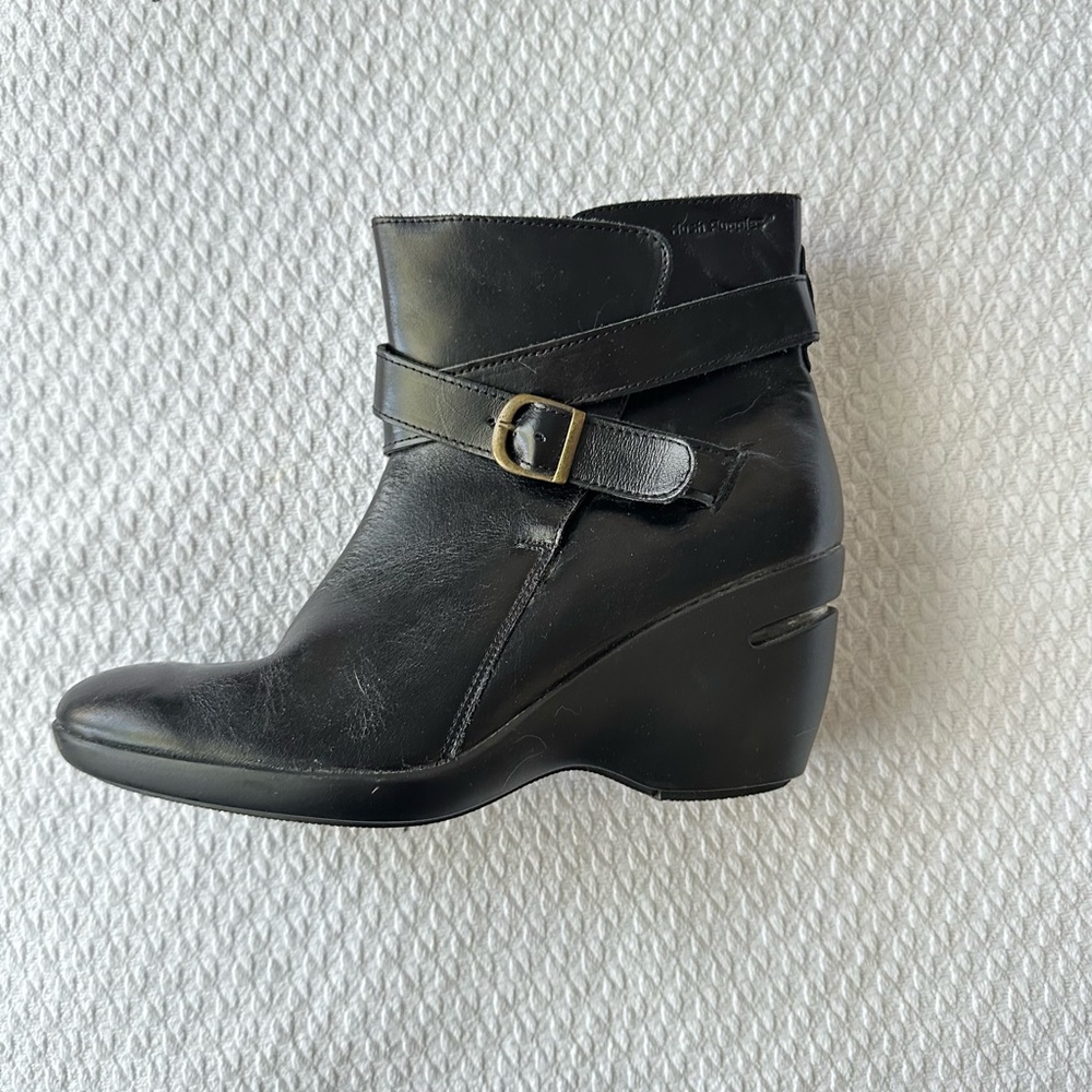 Comfortable and stylish Black Hush Puppies Ankle Boots
